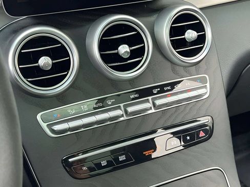 Used 2020 Mercedes-Benz GLC 63 AMG 4MATIC image 20