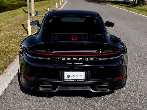 Used 2025 Porsche 911 Carrera RWD image 4