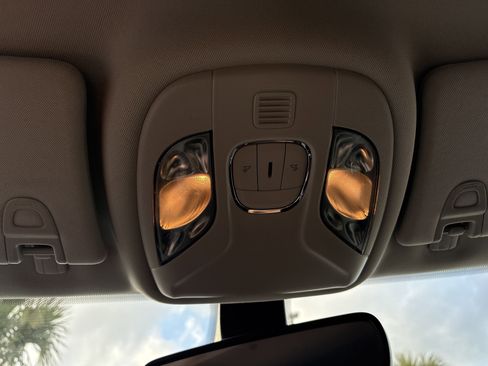 Used 2021 Jeep Compass Latitude w/ Convenience Group image 38