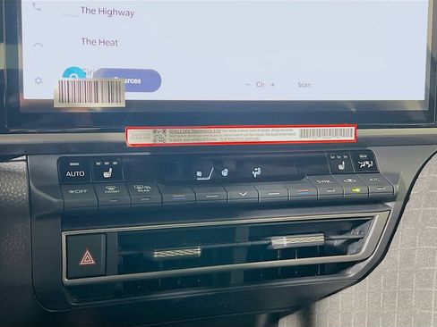 New 2026 Toyota Camry XLE AWD/4WD image 14