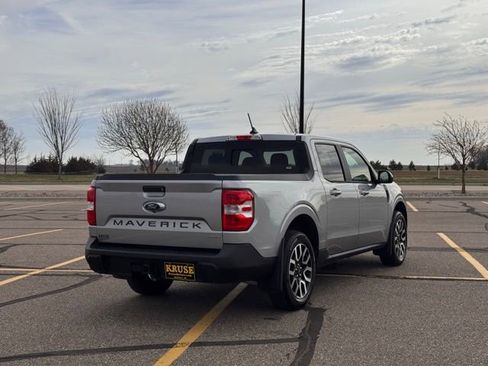 Certified 2024 Ford Maverick Lariat w/ 4K Tow Package AWD/4WD image 3
