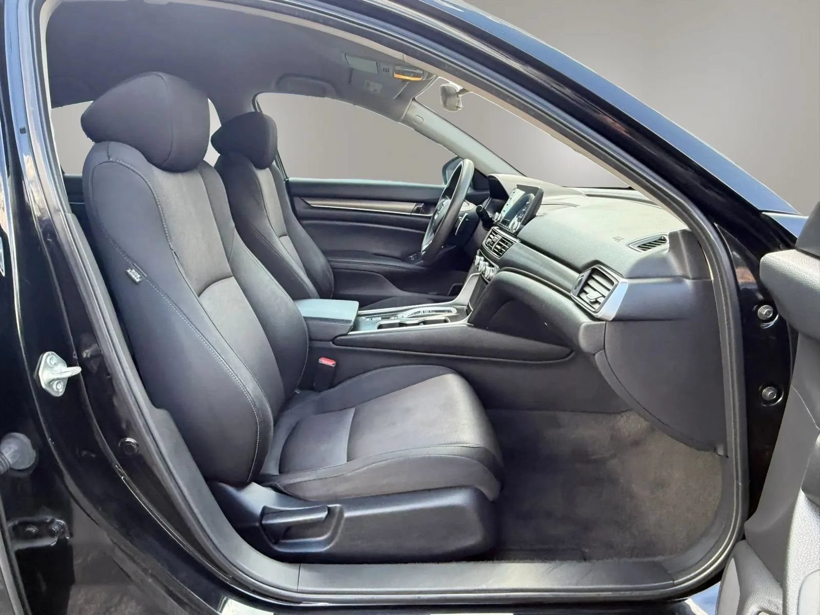 Used 2020 Honda Accord Hybrid image 19