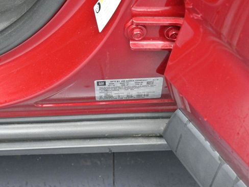 Used 2020 Buick Encore GX Preferred w/ Cold Weather Comfort Package image 37