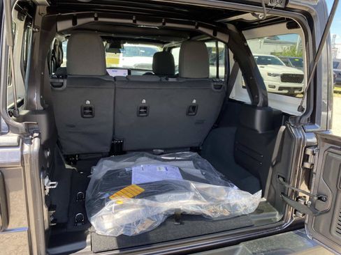 New 2026 Jeep Wrangler Unlimited Sport AWD/4WD image 5