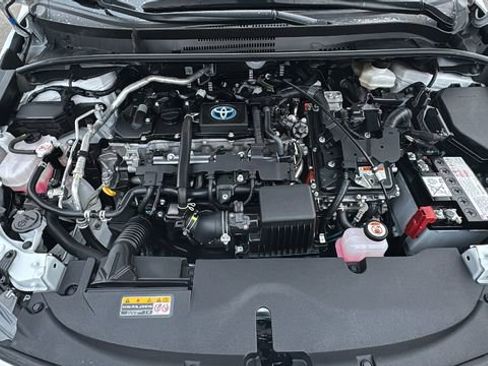 Used 2024 Toyota Corolla LE image 37