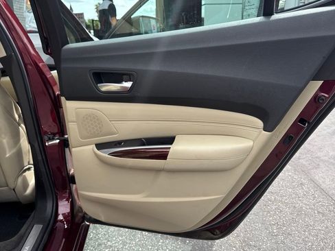 Used 2015 Acura TLX V6 w/ Technology Package FWD image 13