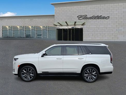 Certified 2024 Cadillac Escalade Sport Platinum image 7