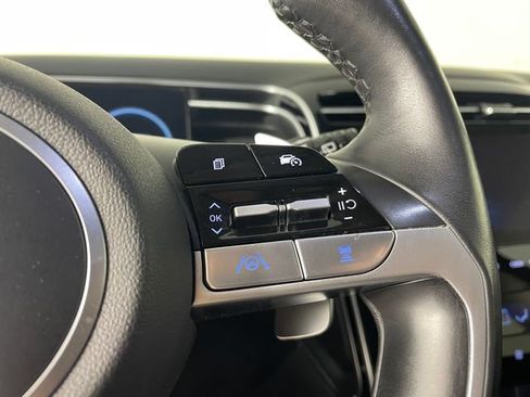 Certified 2024 Hyundai Tucson Limited AWD/4WD image 9