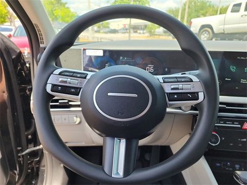 New 2025 Hyundai Tucson SEL image 29