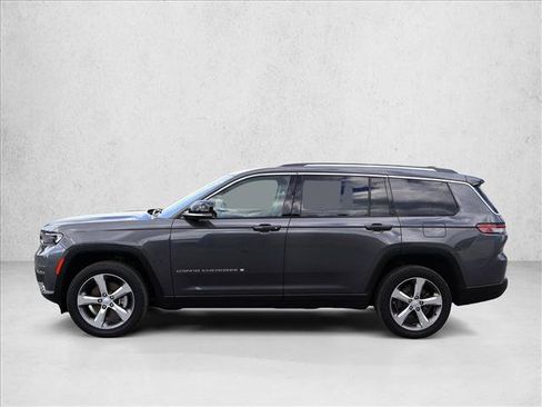 Used 2022 Jeep Grand Cherokee L Limited AWD/4WD image 10