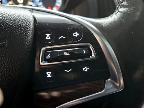 Used 2015 Cadillac Escalade ESV Luxury image 23