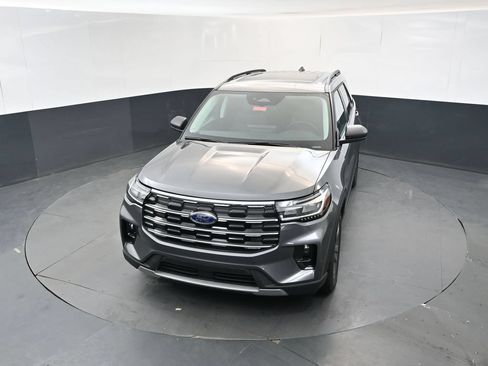 New 2026 Ford Explorer Active w/ Active Comfort Package AWD/4WD image 19