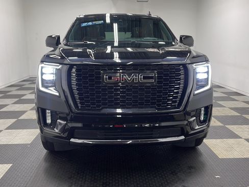 Used 2024 GMC Yukon Denali Ultimate AWD/4WD image 26