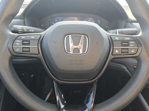 Certified 2023 Honda Accord LX image 25