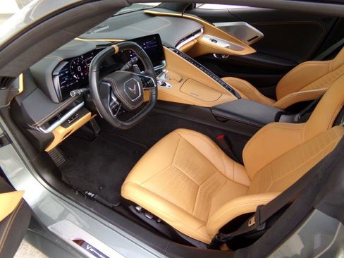 Used 2023 Chevrolet Corvette Stingray Premium Cpe w/ Z51 Performance Package image 25