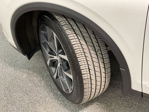 Used 2023 Acura MDX SH-AWD w/ Technology Package image 33