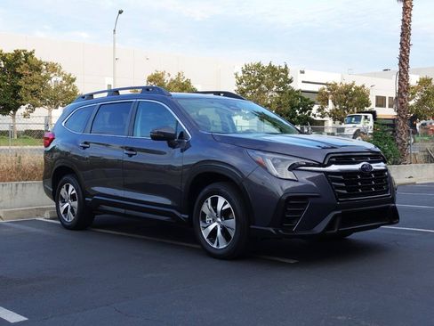 Used 2023 Subaru Ascent Premium w/ Convenience Package AWD/4WD image 19