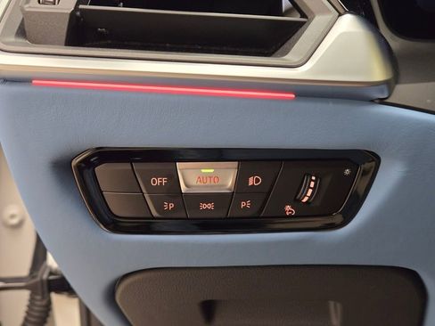 Used 2022 BMW M4 Competition w/ Executive Package image 41