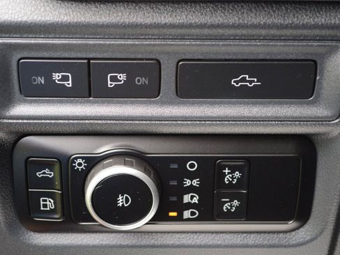 Used 2024 Ford F150 Lariat w/ Bed Utility Package AWD/4WD image 36