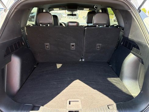 Used 2025 Ford Escape ST-Line image 17