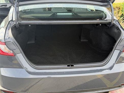 Certified 2025 Toyota Camry SE image 22