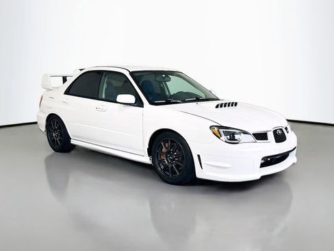 Used 2006 Subaru Impreza WRX STI image 2