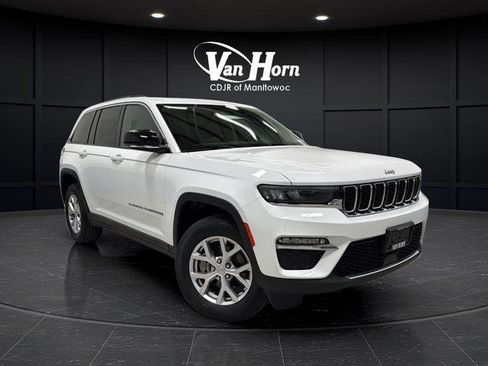 Used 2022 Jeep Grand Cherokee Limited image 43