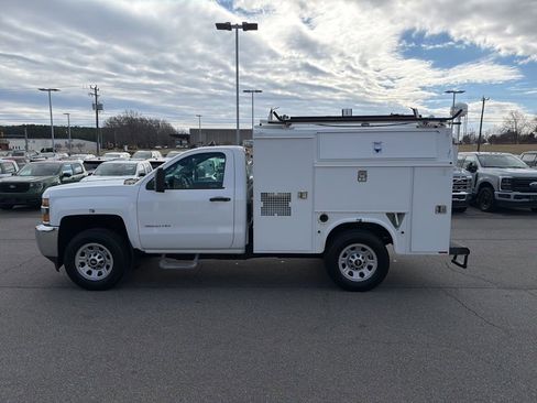 Used 2015 Chevrolet Silverado 3500 W/T image 4