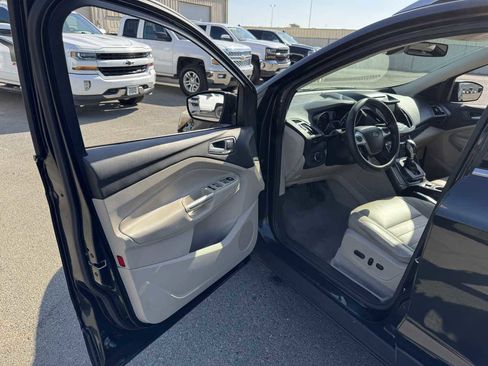 Used 2014 Ford Escape Titanium w/ Equipment Group 401A FWD image 25