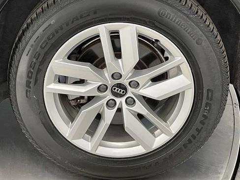 Certified 2023 Audi Q5 2.0T Premium w/ Convenience Package AWD/4WD image 12