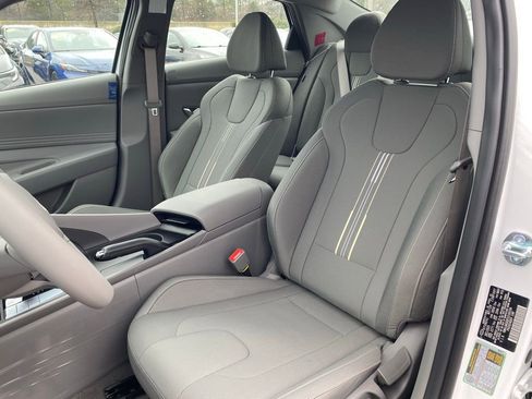 New 2026 Hyundai Elantra Sport FWD image 21