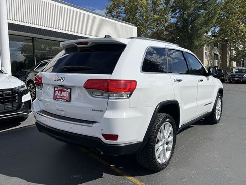 Used 2017 Jeep Grand Cherokee Limited w/ Luxury Group II AWD/4WD image 11