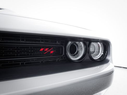 Used 2023 Dodge Challenger R/T Scat Pack RWD image 4