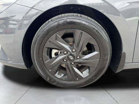 Used 2023 Hyundai Elantra SEL FWD image 63
