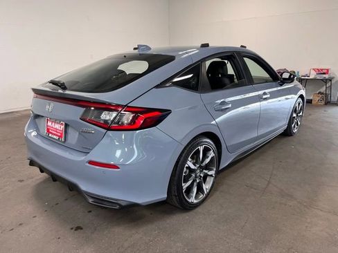 Used 2025 Honda Civic Sport Touring image 3