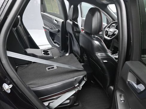Used 2023 Ford Escape ST-Line w/ Tech Pack #1 AWD/4WD image 28