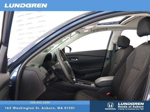 Used 2024 Honda Accord EX image 12