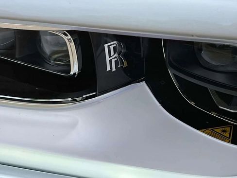 Used 2020 Rolls-Royce Phantom Sedan RWD image 14