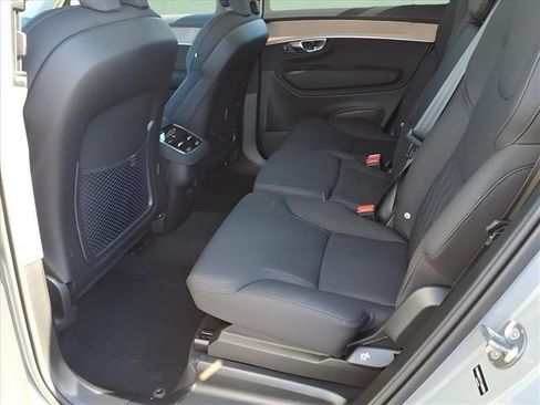 New 2026 Volvo XC90 B6 Plus w/ Protection Package Premier AWD/4WD image 11