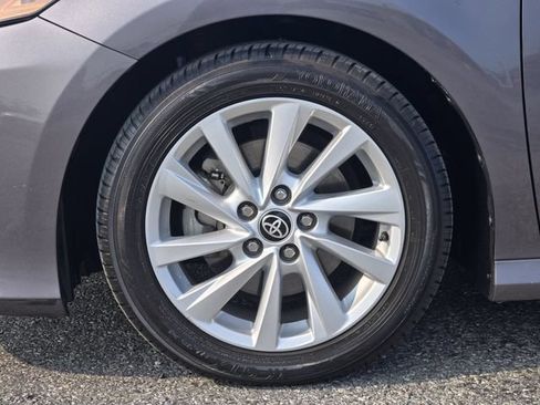 Used 2023 Toyota Camry LE FWD image 10
