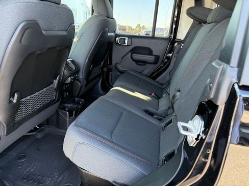 New 2026 Jeep Gladiator Rubicon image 24