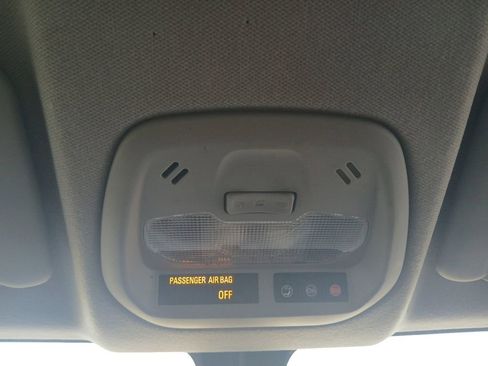 Used 2021 Chevrolet Spark LT image 29