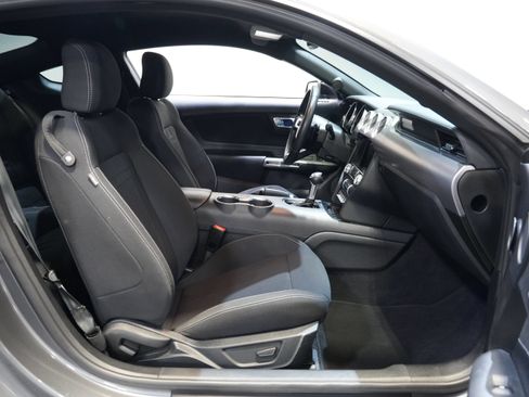 Used 2021 Ford Mustang GT RWD image 29