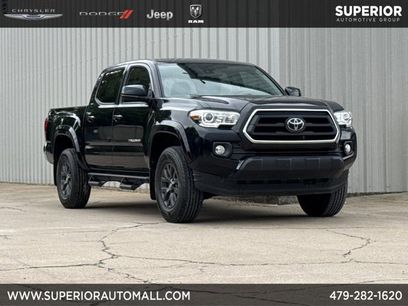 Used 2022 Toyota Tacoma SR5 w/ SR5 Appearance Package (SM)