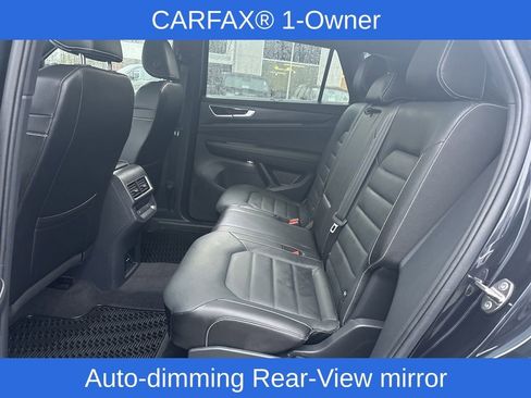 Used 2025 Volkswagen Atlas Cross Sport SEL R-Line image 34