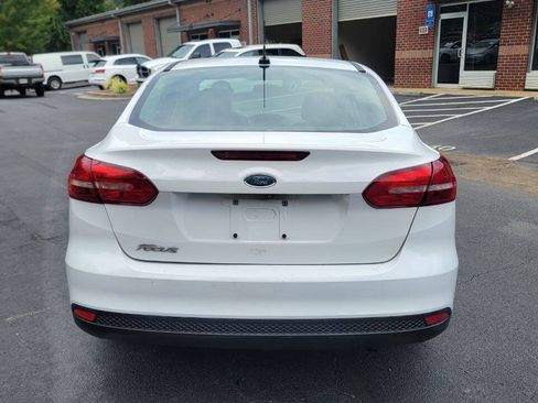 Used 2017 Ford Focus S FWD image 6