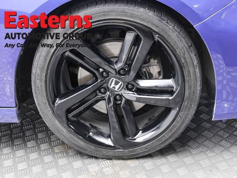 Used 2018 Honda Accord Sport image 26
