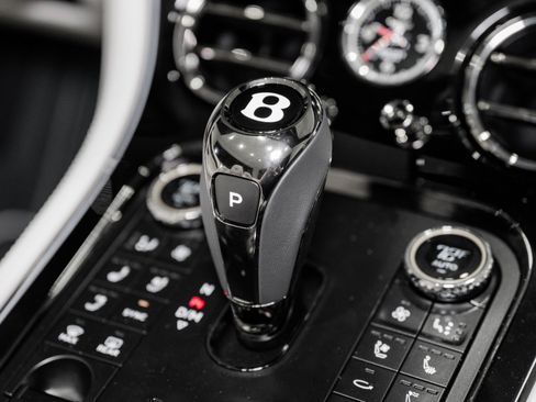 New 2026 Bentley Continental GTC AWD/4WD image 39