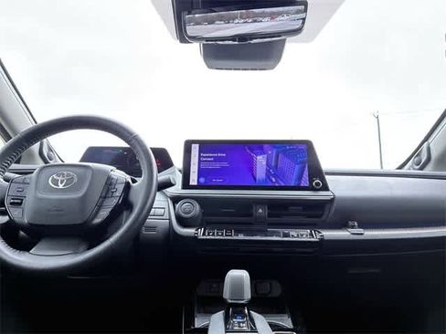 Used 2023 Toyota Prius Limited image 30