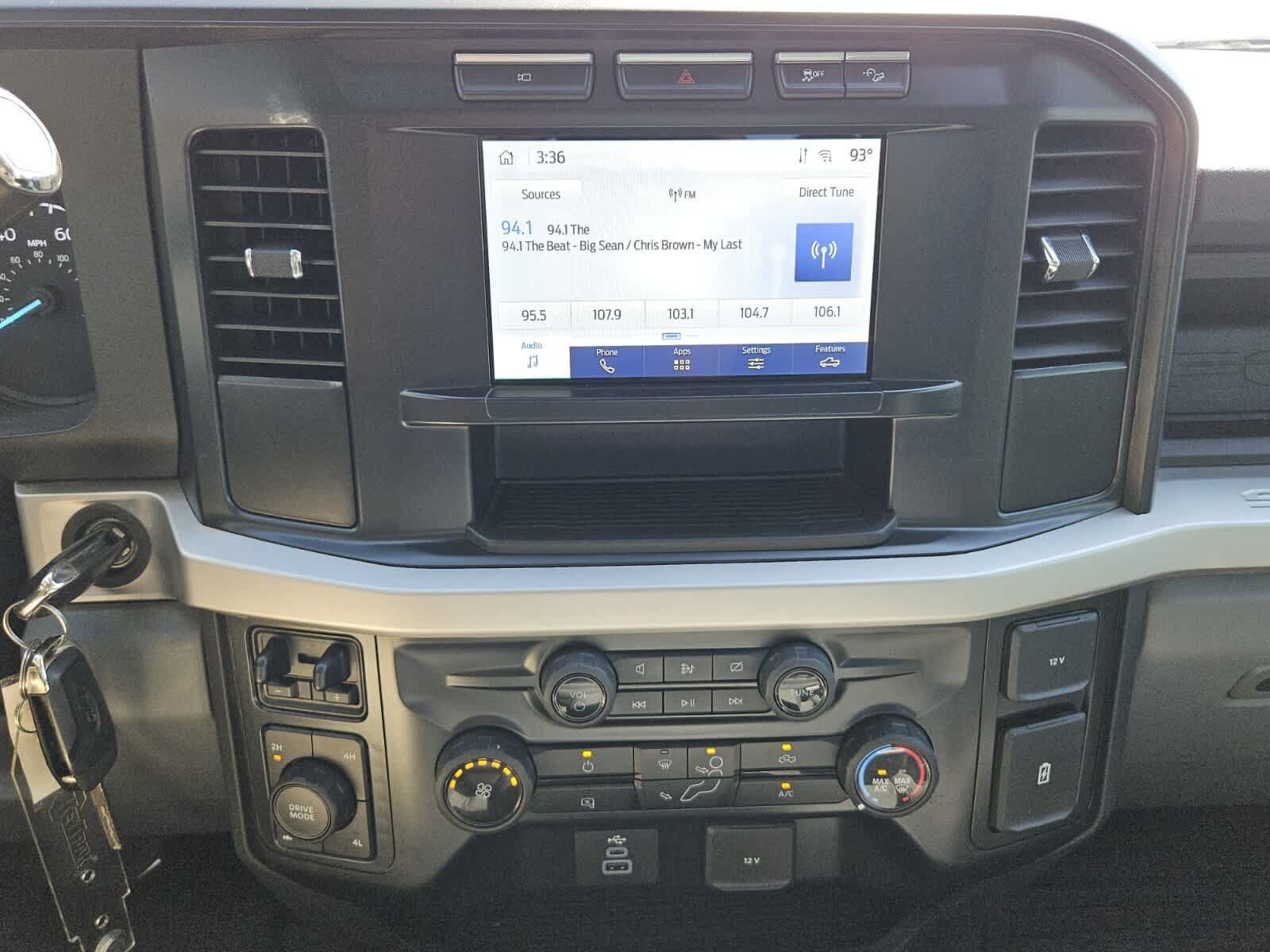 Used 2024 Ford F250 XL w/ 360-Degree Camera Package AWD/4WD image 8